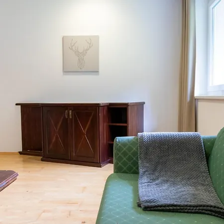 Apartment International House Zw 14