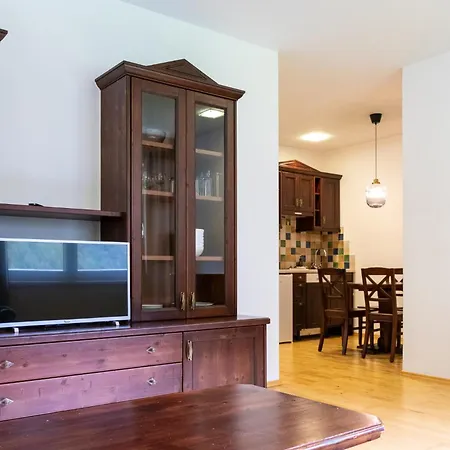 International House Zw 14 솔덴